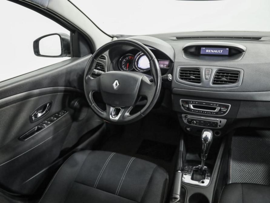 Renault Megane III Рестайлинг Санкт-Петербург  - изображение 10