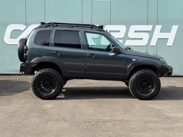 Chevrolet Niva I Рестайлинг с пробегом 2019 года, цена 1 479 000 рублей, 33771 км, внедорожник, Автокод Объявления