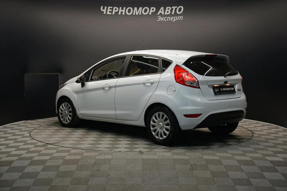 Ford Fiesta Mk6 Рестайлинг Крым  - изображение 3