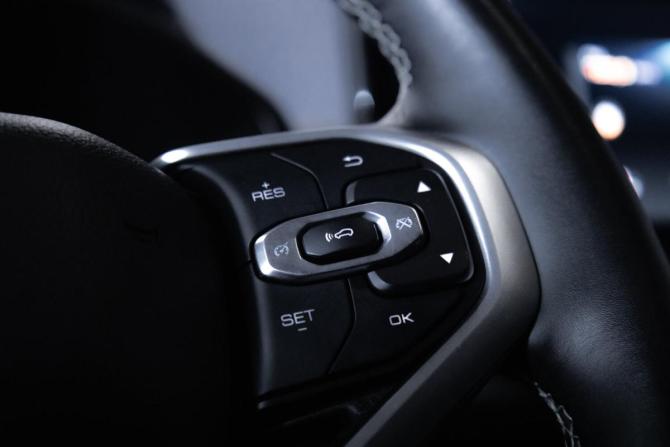 Haval Jolion I с пробегом 2023 года, цена 1 950 000 рублей, 88057 км, внедорожник, Автокод Объявления