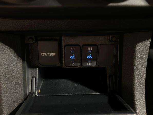 Toyota Corolla XI (E160 E170 E180) с пробегом 2013 года, цена 1 350 000 рублей, 94106 км, седан, Автокод Объявления