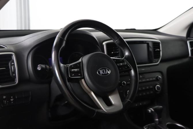 Kia Sportage IV Рестайлинг с пробегом 2019 года, цена 2 449 990 рублей, 105775 км, внедорожник, Автокод Объявления
