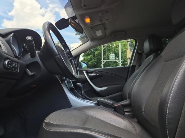 Opel Astra J с пробегом 2012 года, цена 640 000 рублей, 164872 км, хэтчбек, Автокод Объявления