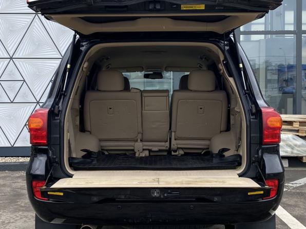 Toyota Land Cruiser 200 Series Рестайлинг 1 с пробегом 2012 года, цена 2 449 000 рублей, 355194 км, внедорожник, Автокод Объявления