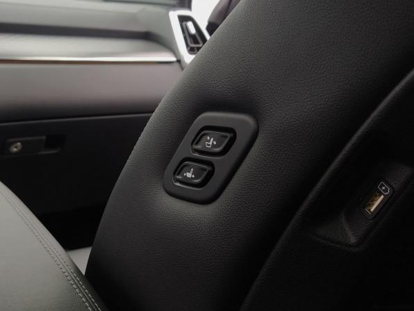 Kia Sorento IV с пробегом 2022 года, цена 3 699 000 рублей, 92500 км, внедорожник, Автокод Объявления