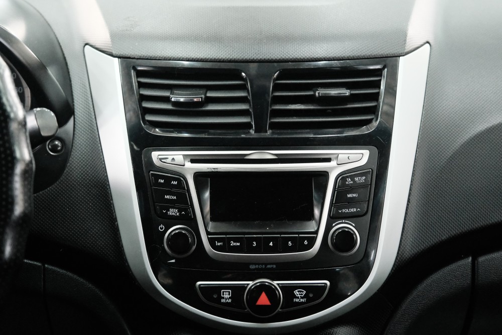Hyundai Solaris I Рестайлинг Омск  - изображение 18