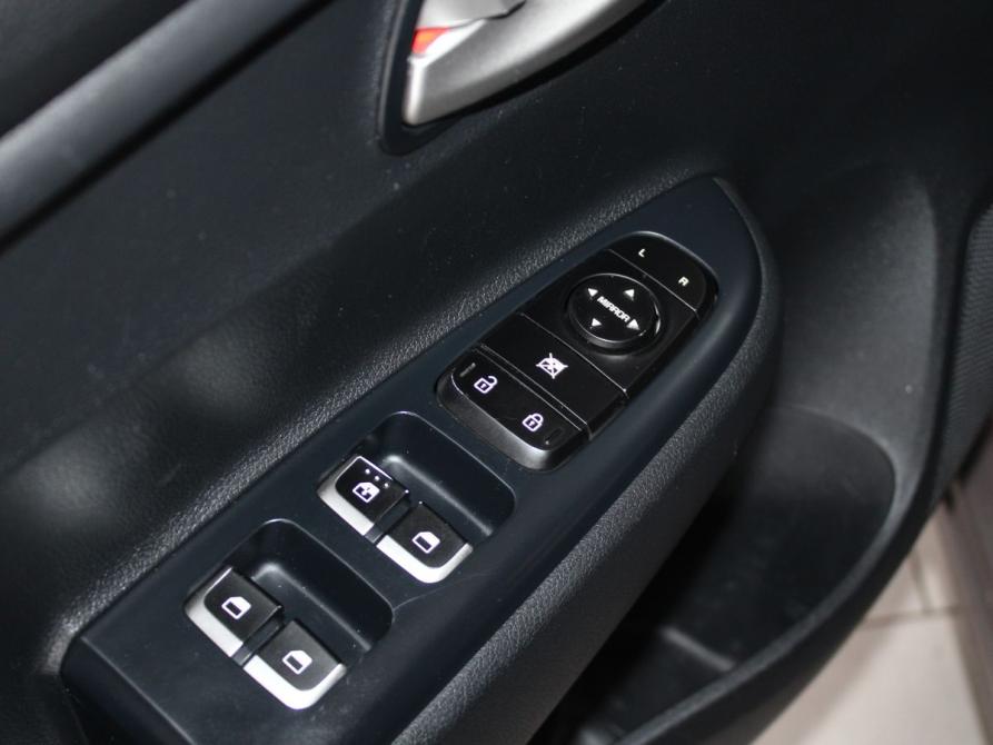 Kia Rio IV Старый Оскол  - изображение 12