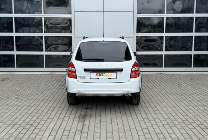 Lada (ВАЗ) Granta I Рестайлинг с пробегом 2023 года, цена 880 000 рублей, 60609 км, универсал, Автокод Объявления