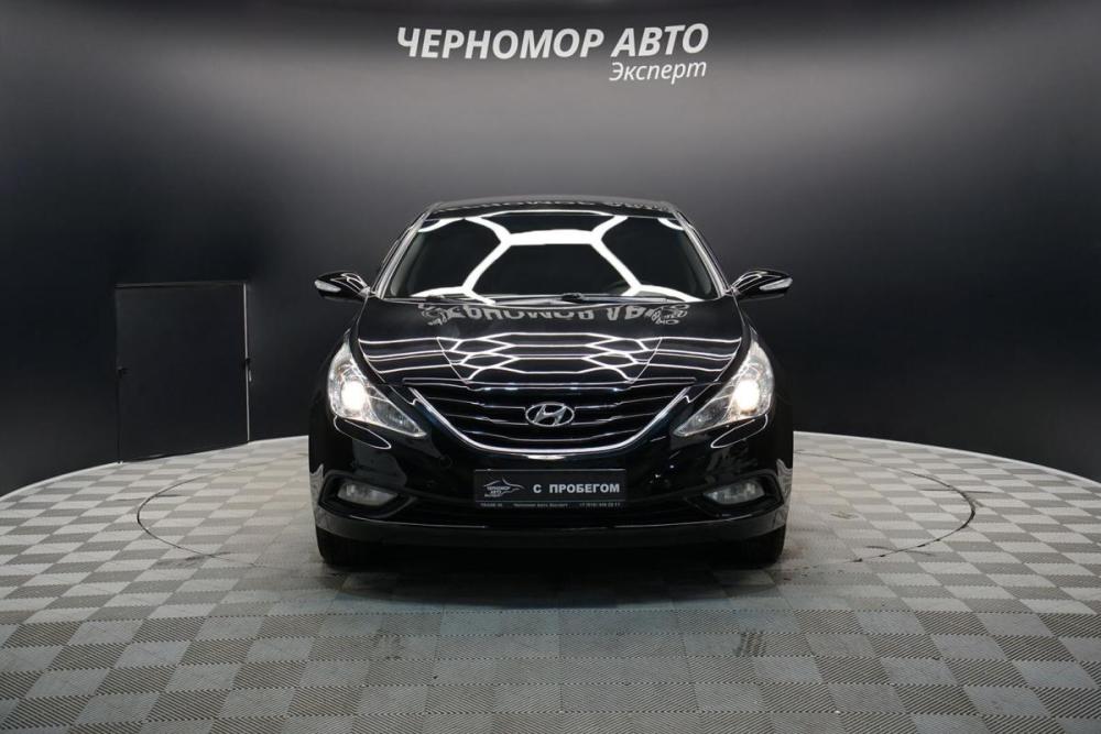 Hyundai Sonata VI (YF) Крым  - изображение 8