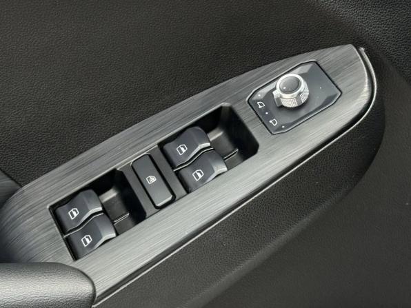 Haval Jolion I с пробегом 2023 года, цена 1 890 000 рублей, 69786 км, внедорожник, Автокод Объявления