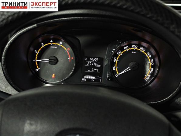 Lada (ВАЗ) Granta I Рестайлинг с пробегом 2024 года, цена 937 000 рублей, 27171 км, лифтбек, Автокод Объявления