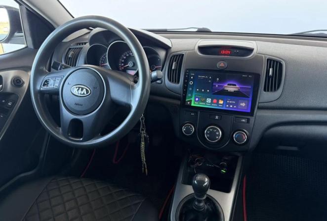 Kia Cerato II с пробегом 2010 года, цена 595 000 рублей, 286694 км, седан, Автокод Объявления
