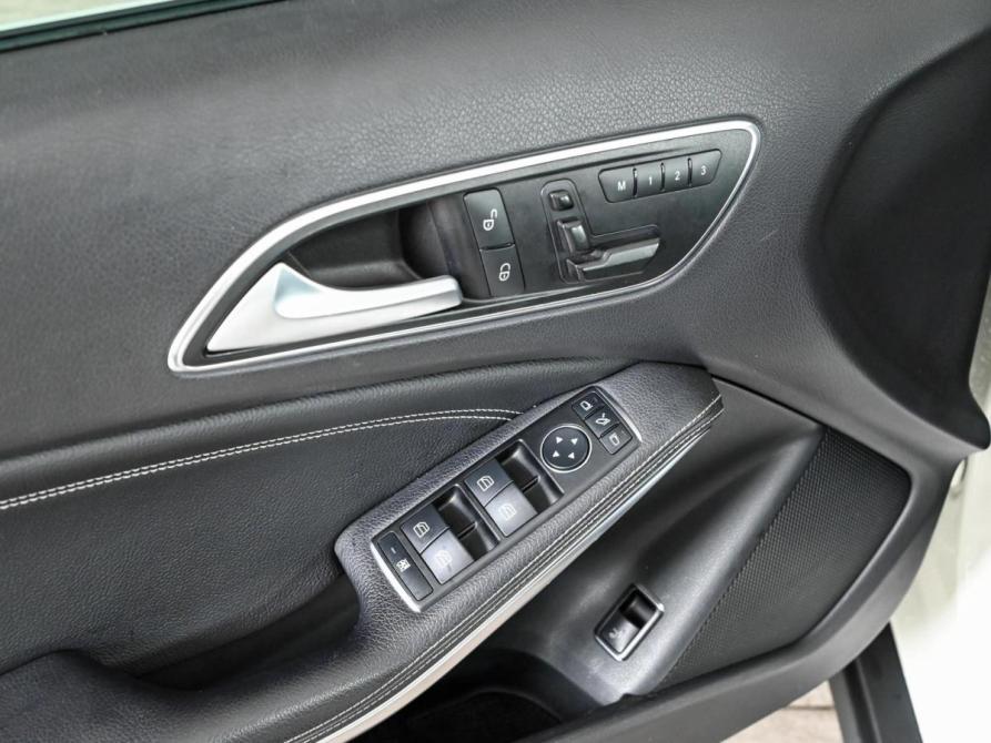 Mercedes-Benz GLA I (X156) Екатеринбург  - изображение 16