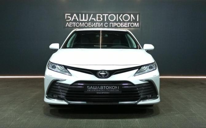 Toyota Camry VIII (XV70) Рестайлинг с пробегом 2021 года, цена 3 100 000 рублей, 194971 км, седан, Автокод Объявления