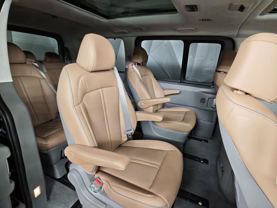 Hyundai Staria I Москва  - изображение 16
