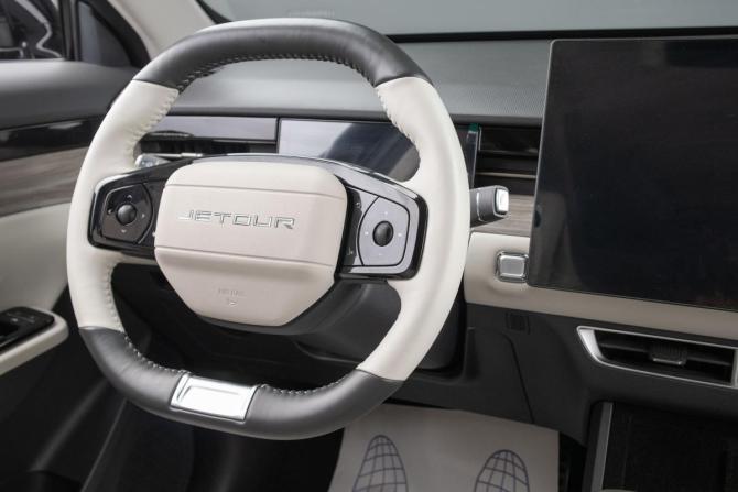 JETOUR DASHING I с пробегом 2024 года, цена 2 119 000 рублей, 45600 км, внедорожник, Автокод Объявления
