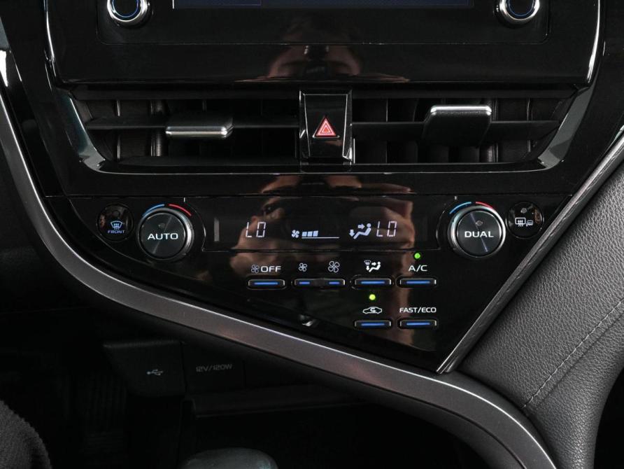 Toyota Camry VIII (XV70) Рестайлинг Ростов-на-Дону  - изображение 14