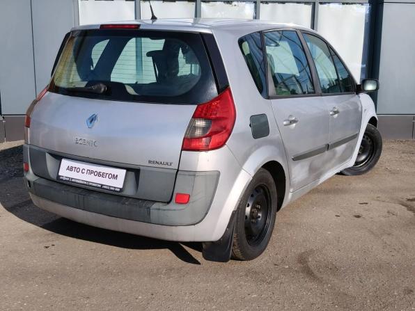 Renault Scenic II с пробегом 2006 года, цена 330 000 рублей, 300000 км, компактвэн, Автокод Объявления