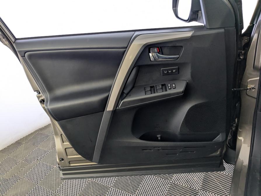 Toyota RAV4 IV (XA40) Рестайлинг Москва  - изображение 19
