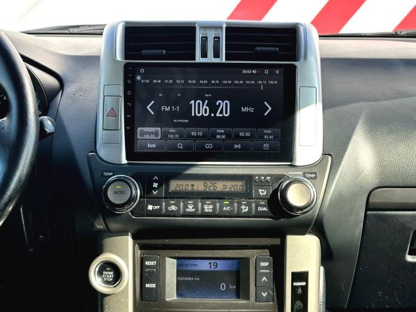 Toyota Land Cruiser Prado 150 Series с пробегом 2012 года, цена 2 550 000 рублей, 301928 км, внедорожник, Автокод Объявления