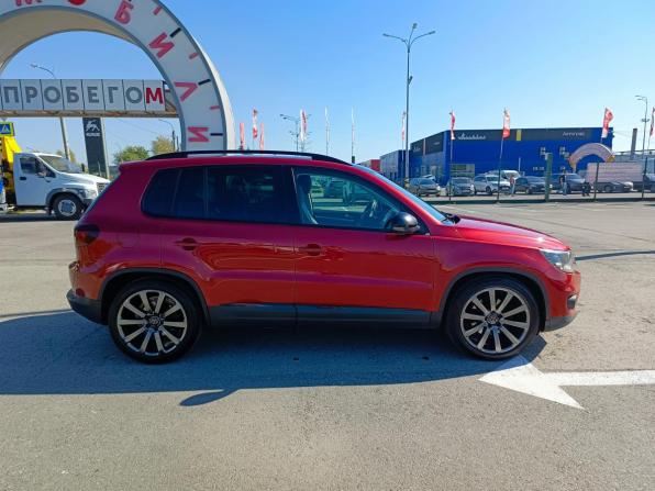 Volkswagen Tiguan I Рестайлинг с пробегом 2011 года, цена 1 229 000 рублей, 202128 км, внедорожник, Автокод Объявления