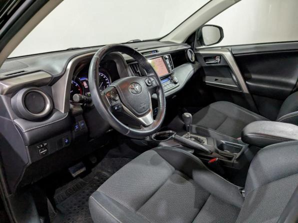 Toyota RAV4 IV (XA40) Рестайлинг с пробегом 2018 года, цена 2 450 000 рублей, 134594 км, внедорожник, Автокод Объявления
