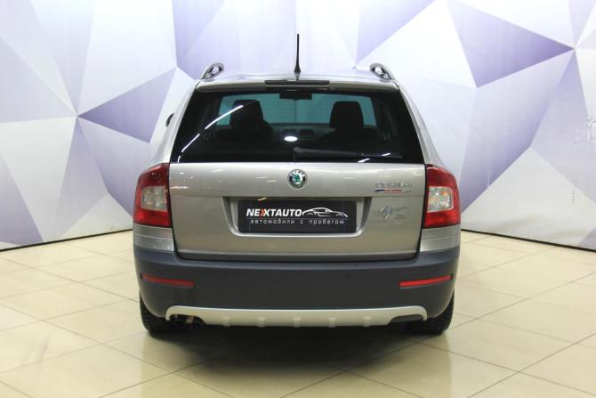 Skoda Octavia II (A5) Рестайлинг с пробегом 2011 года, цена 949 000 рублей, 188690 км, универсал, Автокод Объявления