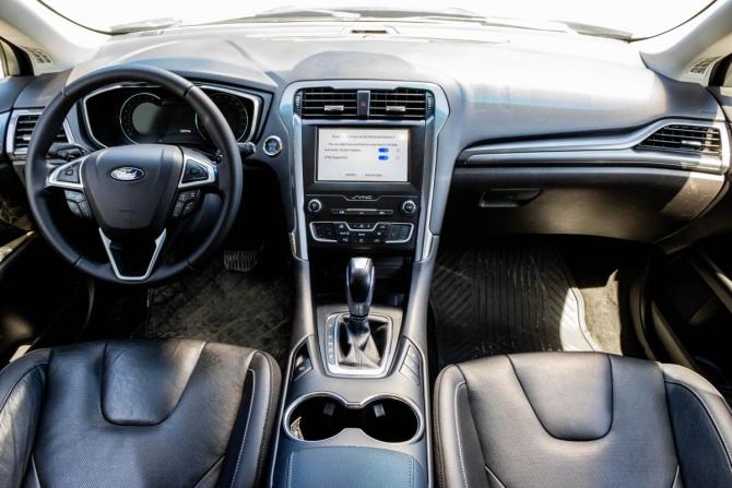 Ford Mondeo V с пробегом 2019 года, цена 1 499 000 рублей, 126791 км, универсал, Автокод Объявления
