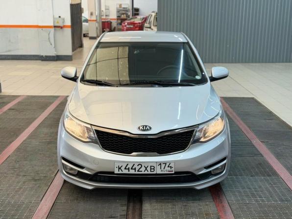 Kia Rio III Рестайлинг с пробегом 2017 года, цена 998 000 рублей, 193469 км, седан, Автокод Объявления