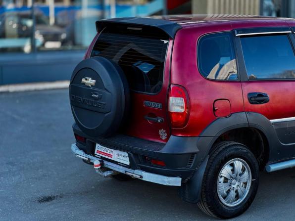 Chevrolet Niva I Рестайлинг с пробегом 2013 года, цена 359 000 рублей, 171157 км, внедорожник, Автокод Объявления