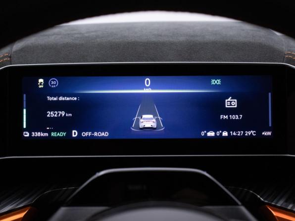 Zeekr 001 I с пробегом 2023 года, цена 4 645 000 рублей, 25279 км, лифтбек, Автокод Объявления