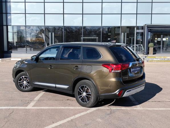 Mitsubishi Outlander III Рестайлинг 3 с пробегом 2020 года, цена 1 950 000 рублей, 92568 км, внедорожник, Автокод Объявления