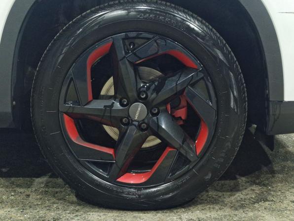 Omoda C5 I с пробегом 2023 года, цена 1 685 000 рублей, 47403 км, внедорожник, Автокод Объявления