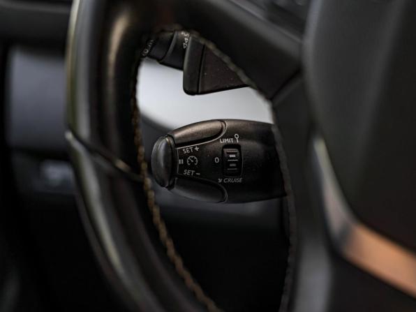 Peugeot Traveller I с пробегом 2018 года, цена 2 225 000 рублей, 228545 км, минивэн, Автокод Объявления
