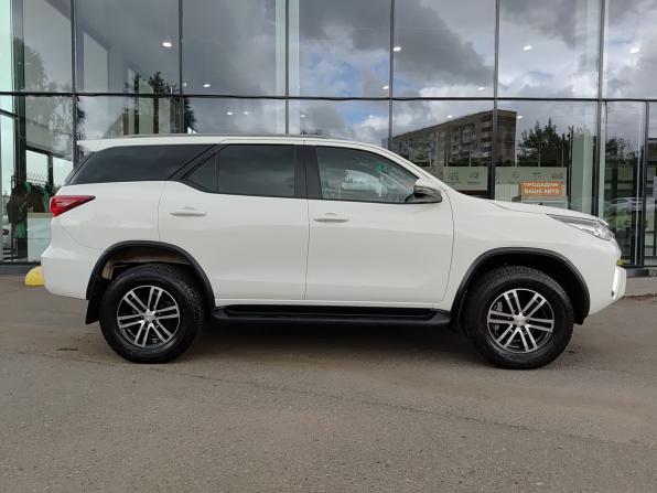 Toyota Fortuner II с пробегом 2019 года, цена 3 320 000 рублей, 100093 км, внедорожник, Автокод Объявления