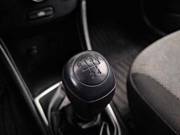 Hyundai Solaris I с пробегом 2012 года, цена 790 000 рублей, 137477 км, хэтчбек, Автокод Объявления
