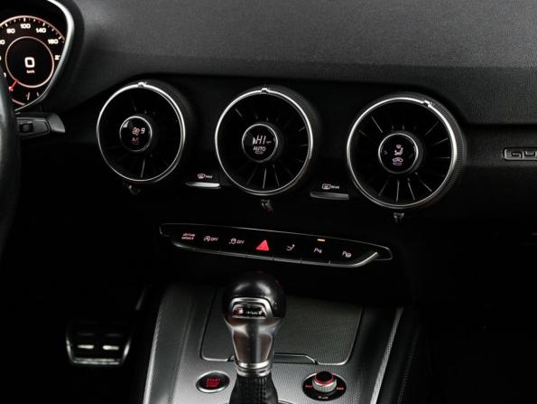 Audi TT III (8S) с пробегом 2015 года, цена 3 190 620 рублей, 93280 км, купе, Автокод Объявления
