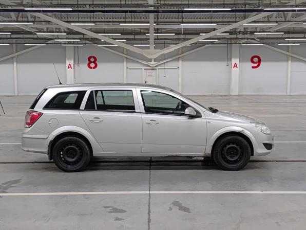 Opel Astra H Рестайлинг с пробегом 2013 года, цена 460 000 рублей, 229448 км, универсал, Автокод Объявления