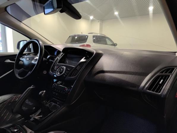Ford Focus III с пробегом 2012 года, цена 628 000 рублей, 251150 км, хэтчбек, Автокод Объявления