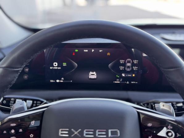 Exeed LX I Рестайлинг 2 с пробегом 2023 года, цена 2 355 000 рублей, 17400 км, внедорожник, Автокод Объявления