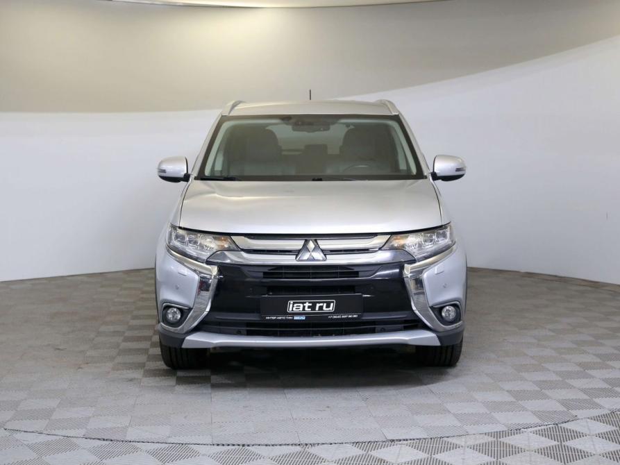 Mitsubishi Outlander III Рестайлинг 2 Санкт-Петербург  - изображение 2