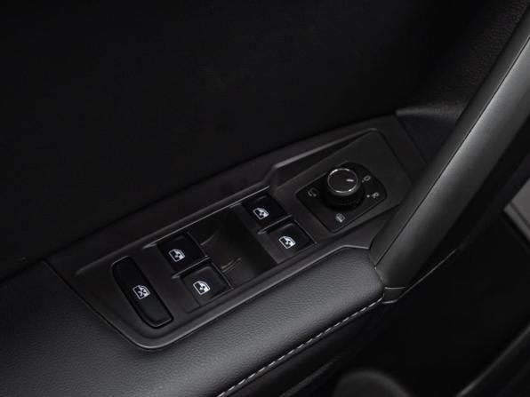Volkswagen Tiguan II Рестайлинг (China Market) с пробегом 2025 года, цена 3 799 000 рублей, 40 км, внедорожник, Автокод Объявления