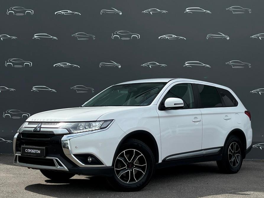 Mitsubishi Outlander III Рестайлинг 3 Санкт-Петербург  - изображение 1