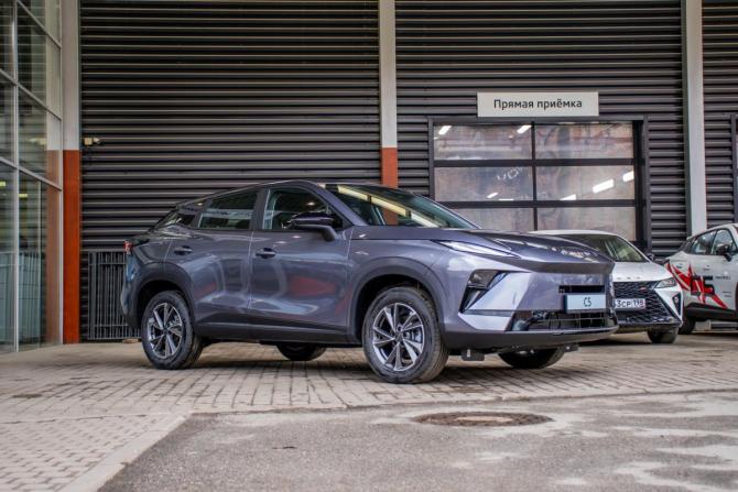 Новый Omoda C5 II 2026 года, цена 2 325 510 рублей, внедорожник, Автокод Объявления