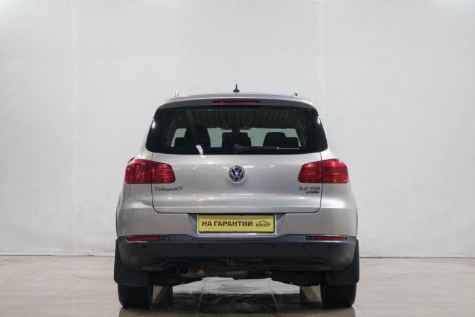 Volkswagen Tiguan I Рестайлинг с пробегом 2013 года, цена 1 979 000 рублей, 122046 км, внедорожник, Автокод Объявления