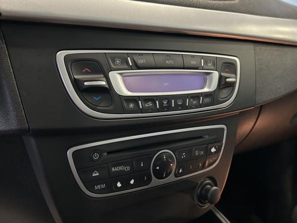 Renault Megane III Рестайлинг с пробегом 2012 года, цена 749 000 рублей, 121511 км, хэтчбек, Автокод Объявления
