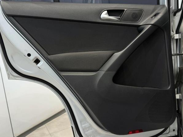 Volkswagen Tiguan I с пробегом 2010 года, цена 1 100 000 рублей, 182305 км, внедорожник, Автокод Объявления