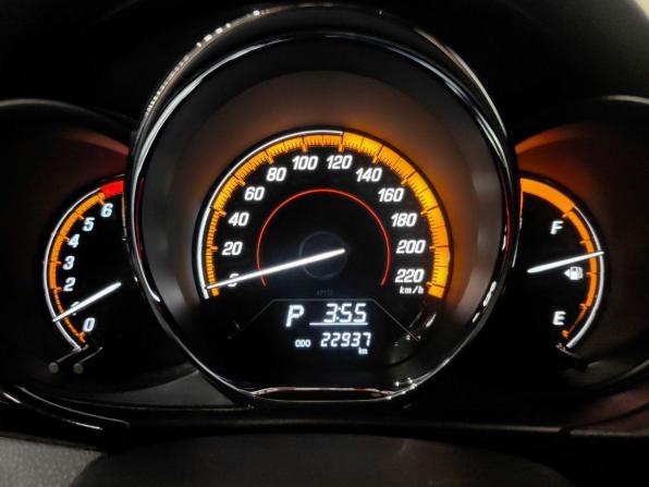Toyota Yaris XP150 Рестайлинг с пробегом 2022 года, цена 1 700 000 рублей, 22936 км, хэтчбек, Автокод Объявления
