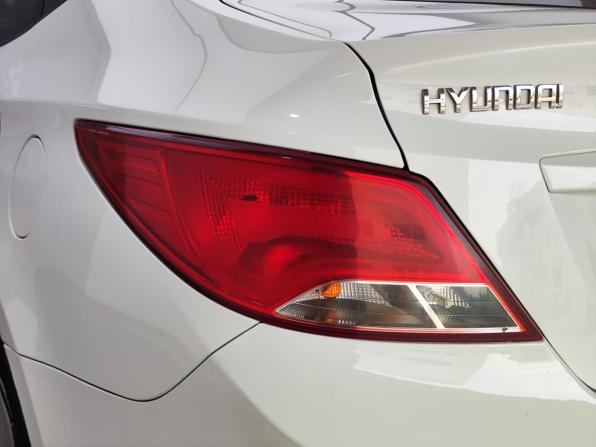 Hyundai Solaris I Рестайлинг с пробегом 2015 года, цена 960 000 рублей, 139924 км, седан, Автокод Объявления