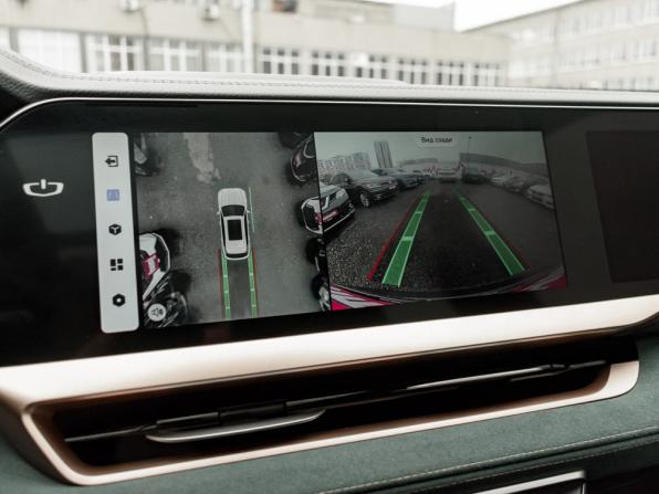 Geely Monjaro I с пробегом 2023 года, цена 2 915 000 рублей, 88842 км, внедорожник, Автокод Объявления